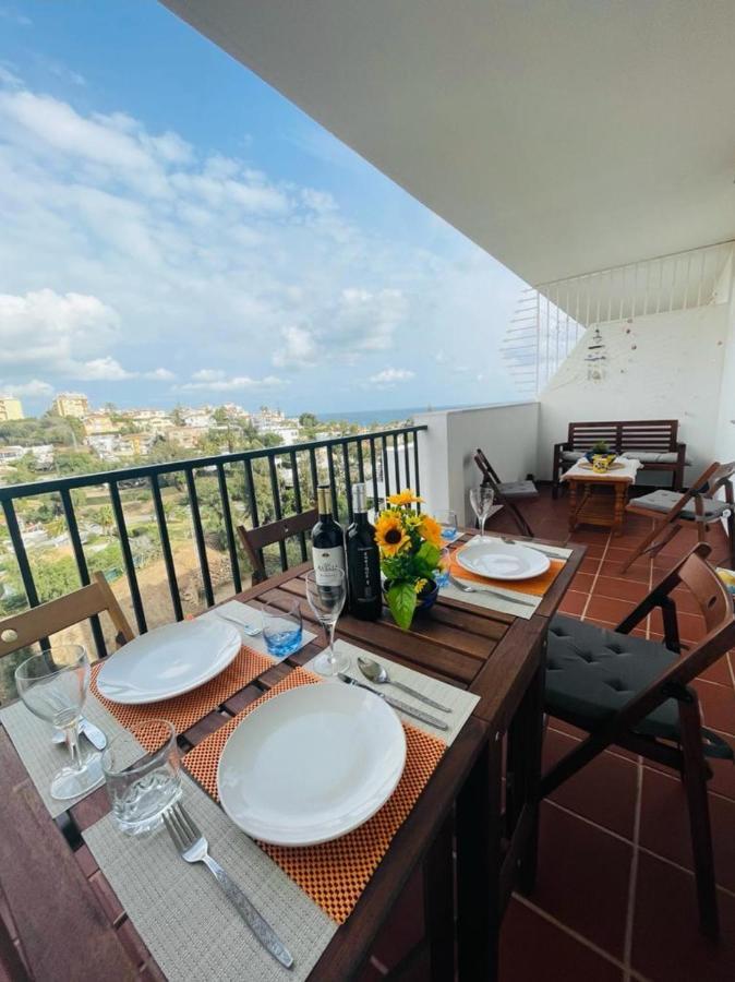 Two Bed, Two Bath Apartment With Sea Views - Angel De Miraflores مالقة المظهر الخارجي الصورة