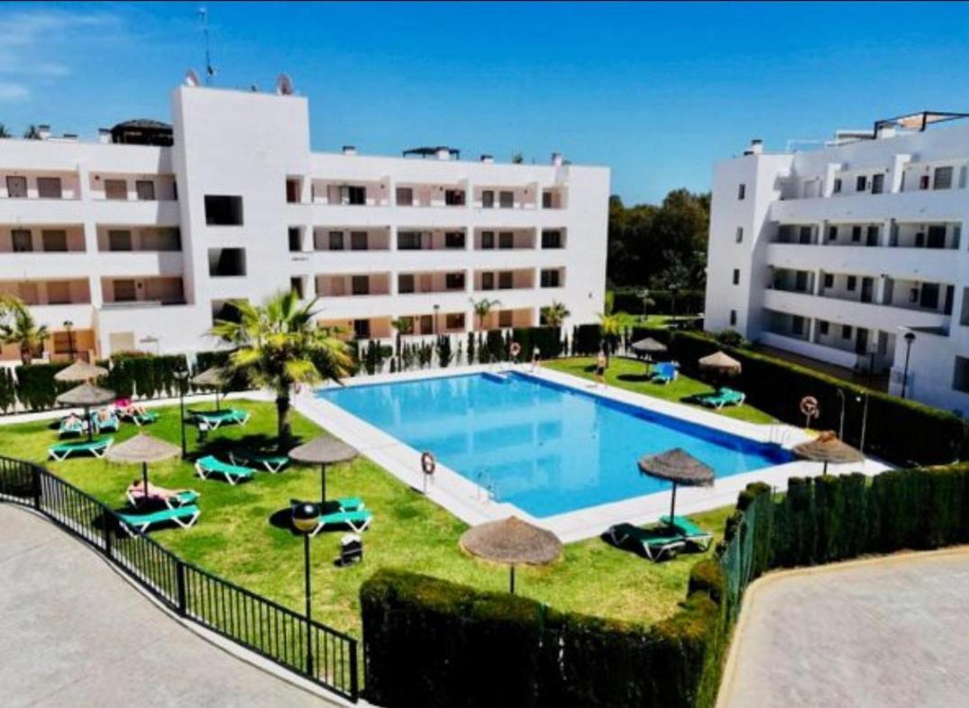 Two Bed, Two Bath Apartment With Sea Views - Angel De Miraflores مالقة المظهر الخارجي الصورة